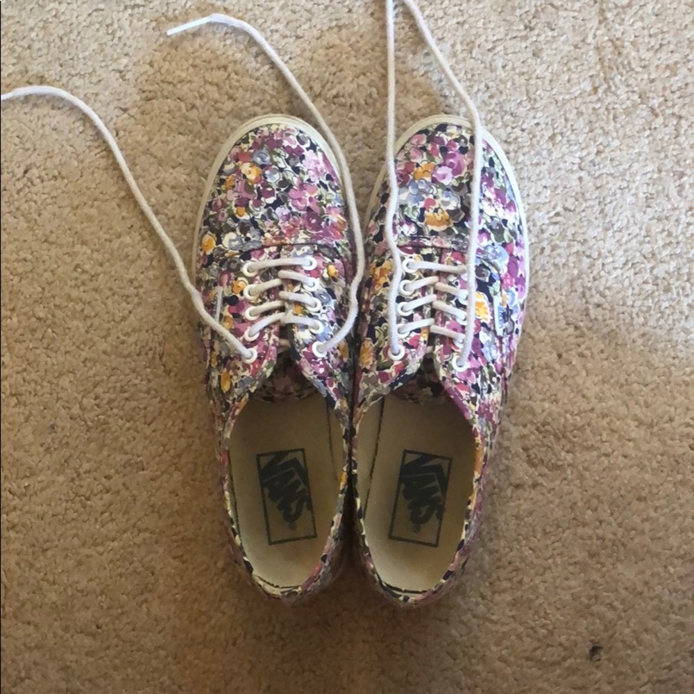 Floral Vans Lo-Pros